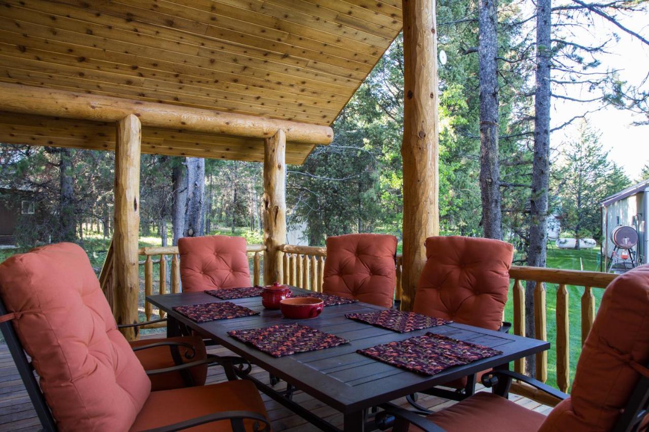 Lumberjack Lodge By Kabino Hot Tub Fire Pit Satellite Wifi Grill Large Porch Island Park Extérieur photo